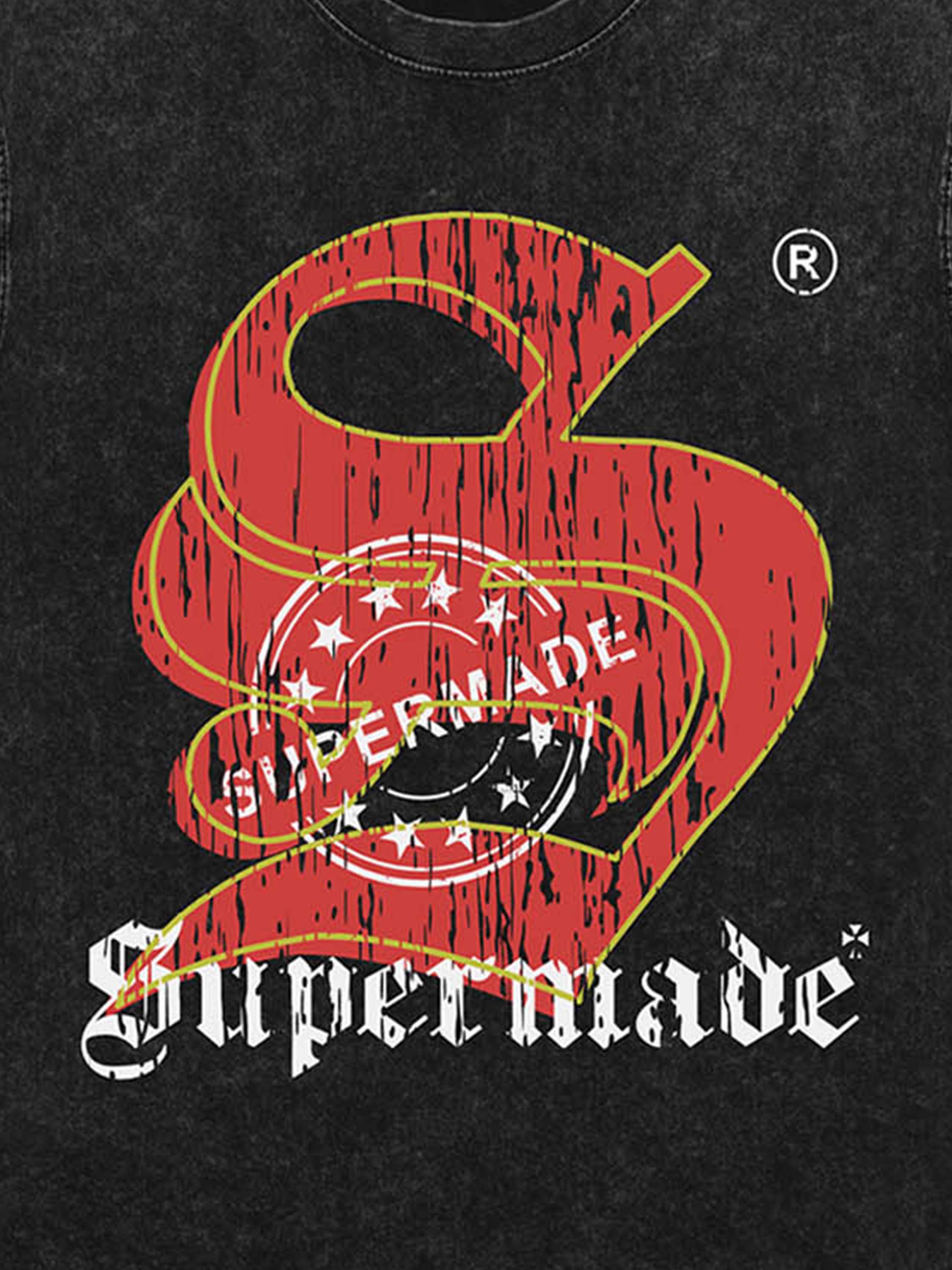 GRAPHIC T-SHIRT BLACK DISTRESSED STAMPED DESIGN