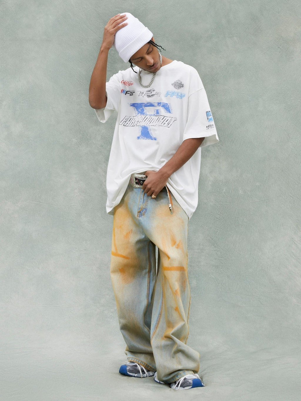 GRAPHIC TEE FOR MEN - LOOSE FIT SHORT SLEEVE DESIGN