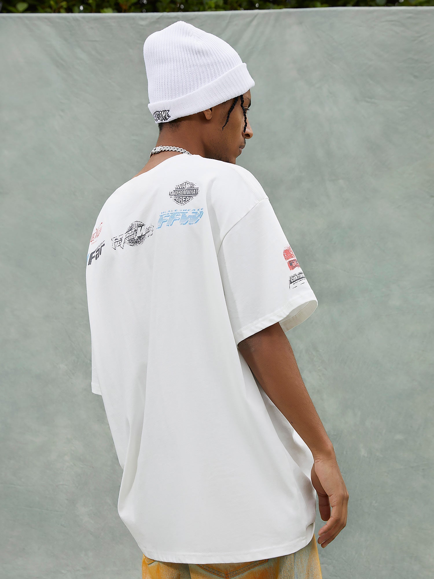 GRAPHIC TEE FOR MEN - LOOSE FIT SHORT SLEEVE DESIGN