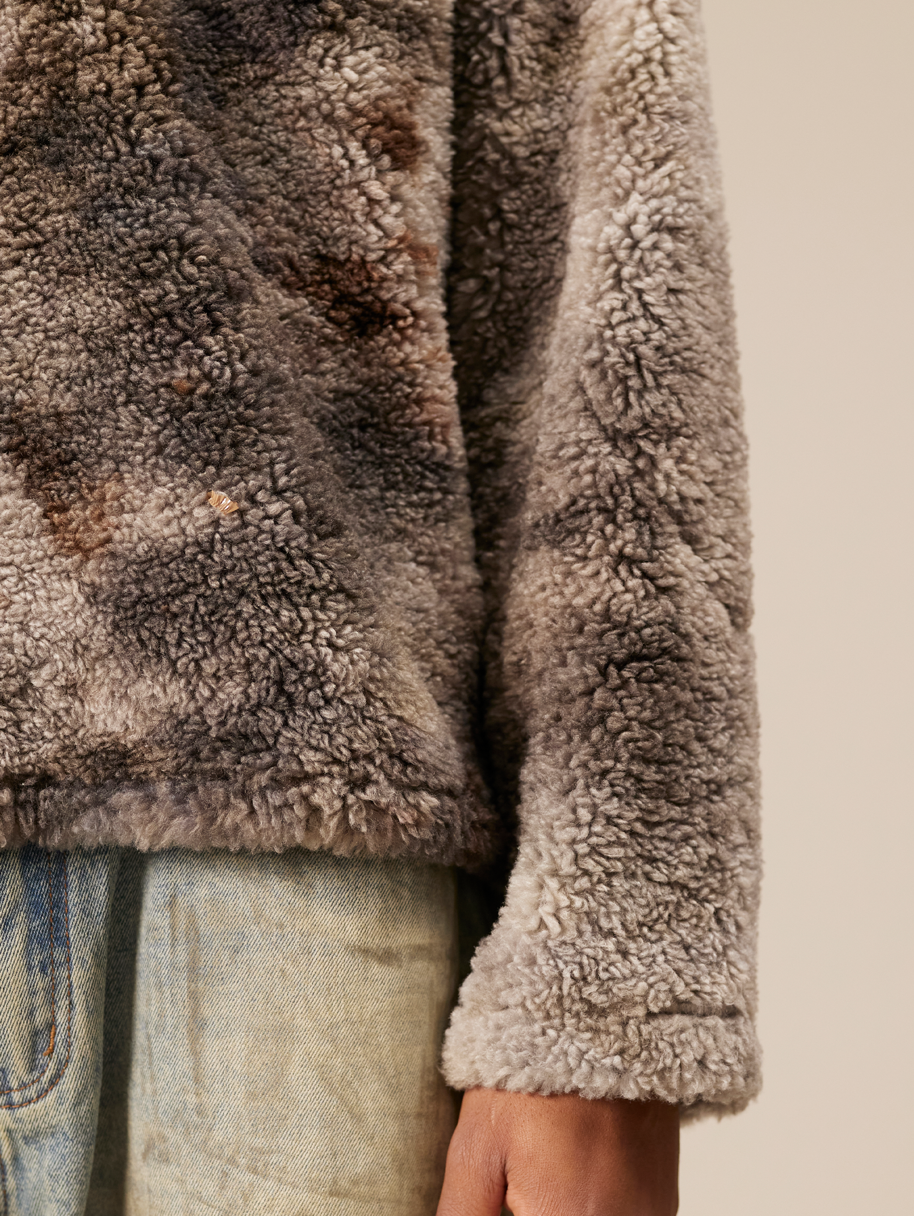 GRAY AND BLACK TIE-DYE FAUX FUR PULLOVER OVERSIZED DROPPED SHOULDER