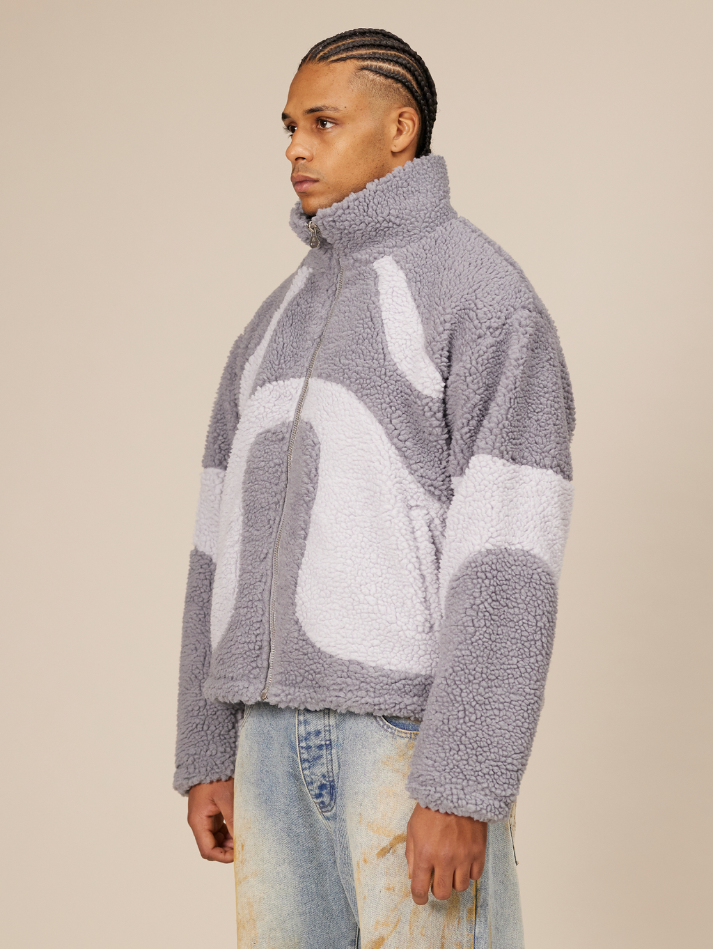 GRAY AND WHITE FLEECE JACKET WITH OVERSIZED DROPPED SHOULDER DESIGN