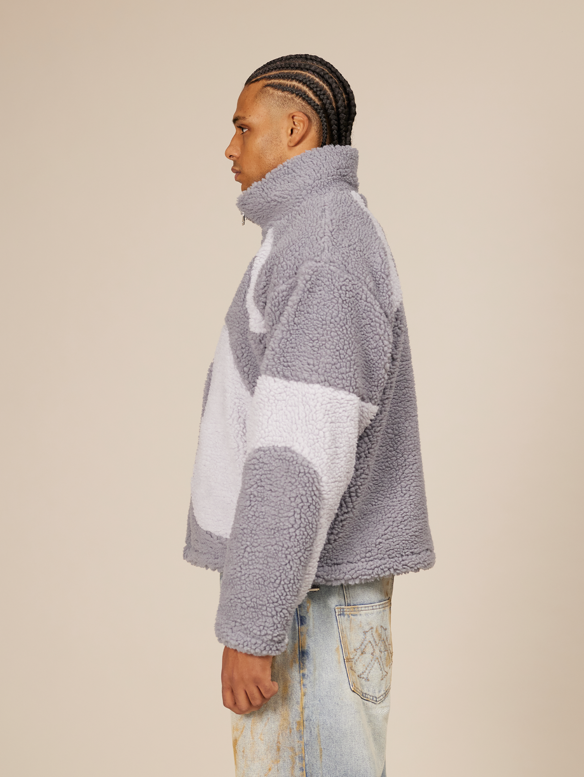 GRAY AND WHITE FLEECE JACKET WITH OVERSIZED DROPPED SHOULDER DESIGN