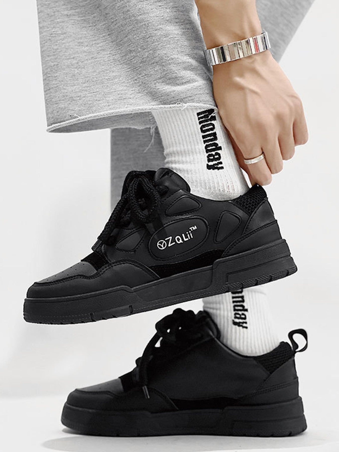 GRAY AND WHITE SNEAKERS FOR ACTIVE WEAR AND EVERYDAY