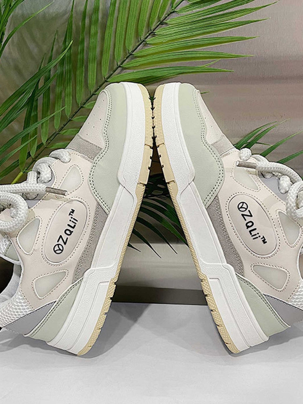 GRAY AND WHITE SNEAKERS FOR ACTIVE WEAR AND EVERYDAY