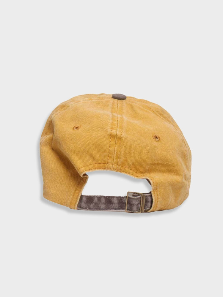 GRAY BASEBALL CAP WITH MAPLE LEAF FOR COLD WEATHER PROTECTION