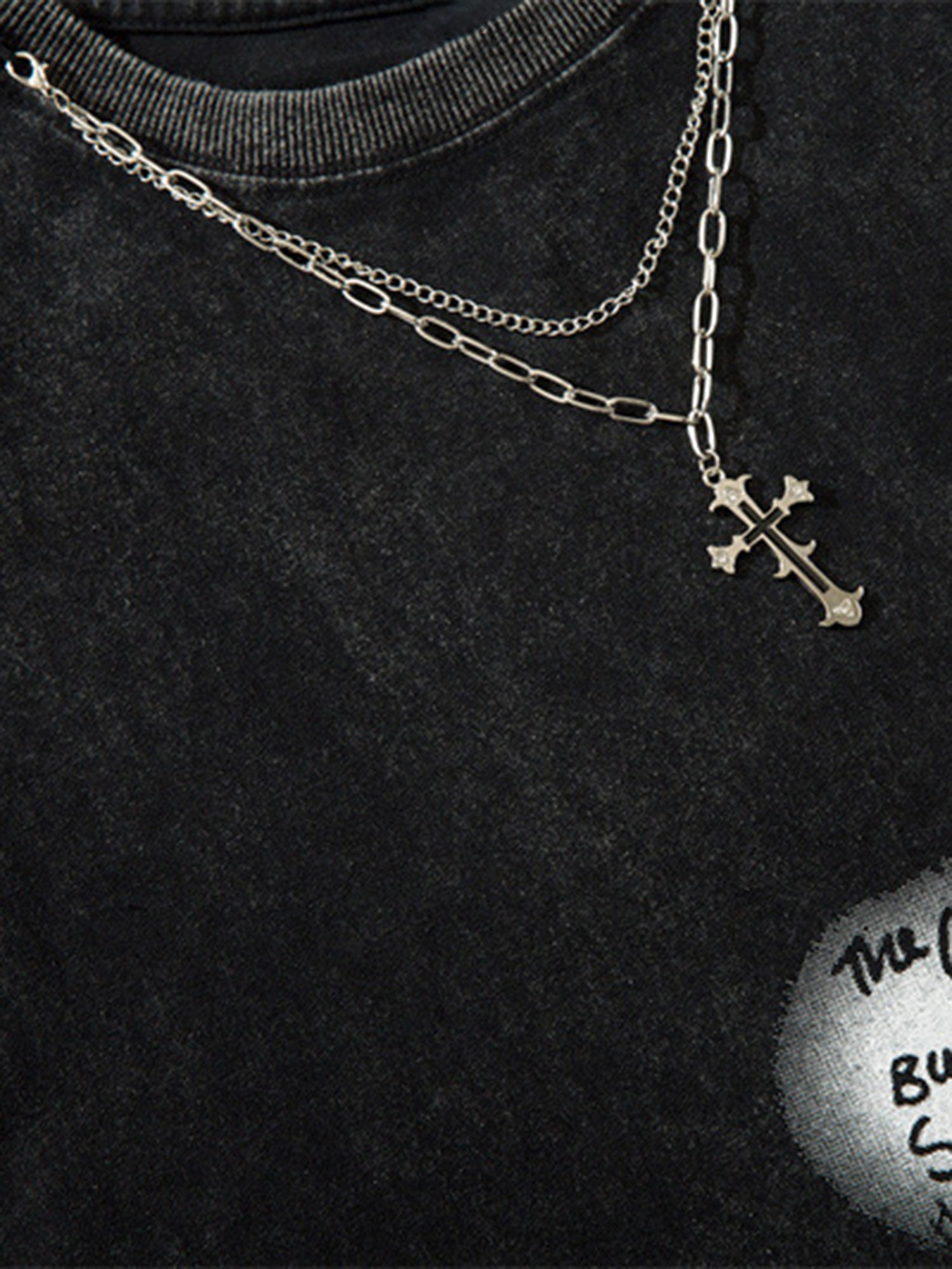 GRAY DISTRESSED GRAPHIC TANK TOP WITH NECKLACE LOOSE FIT SLEEVELESS DESIGN