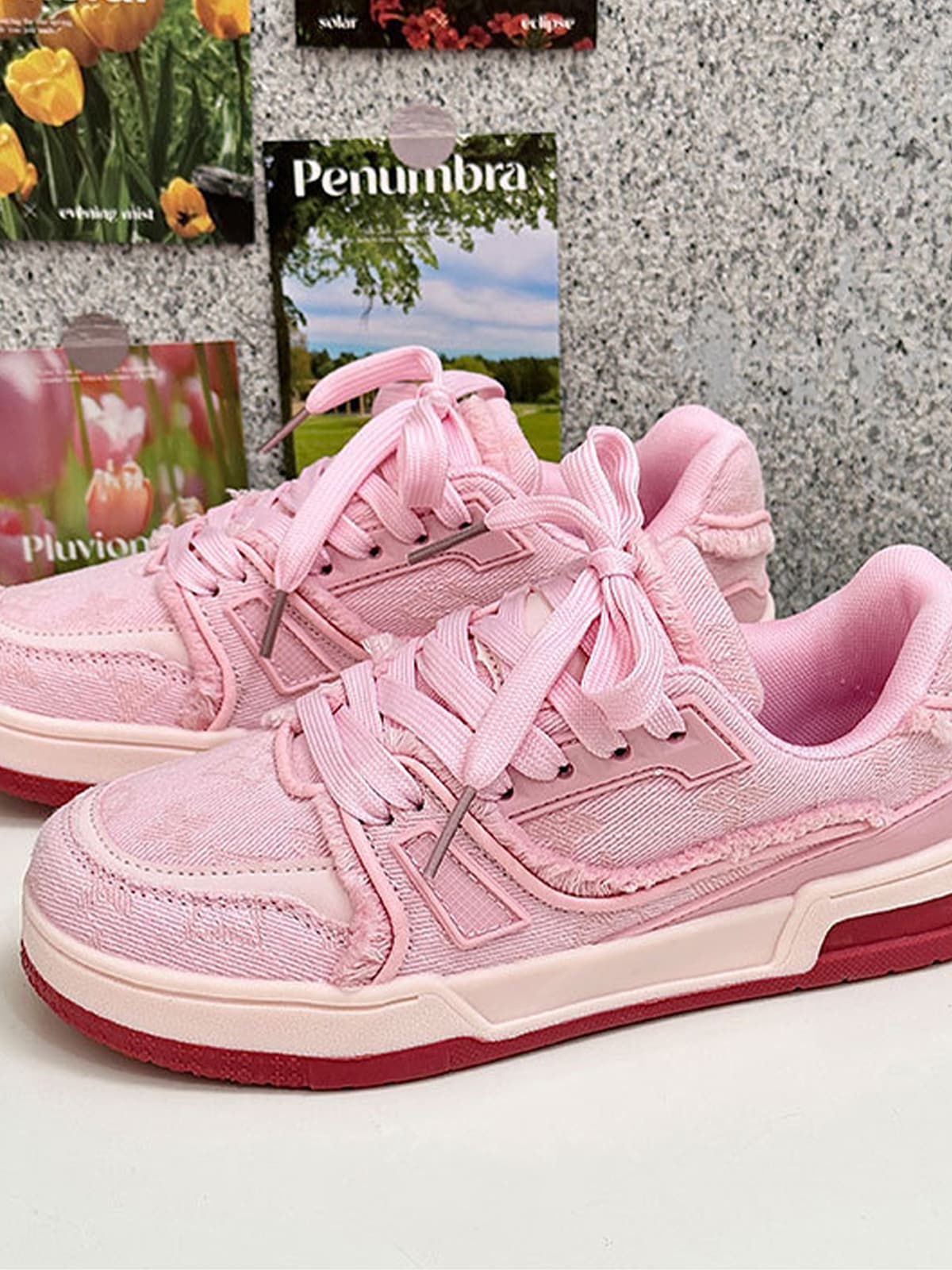 GRAY DISTRESSED LOW-TOP SNEAKERS WATERPROOF CANVAS SHOES