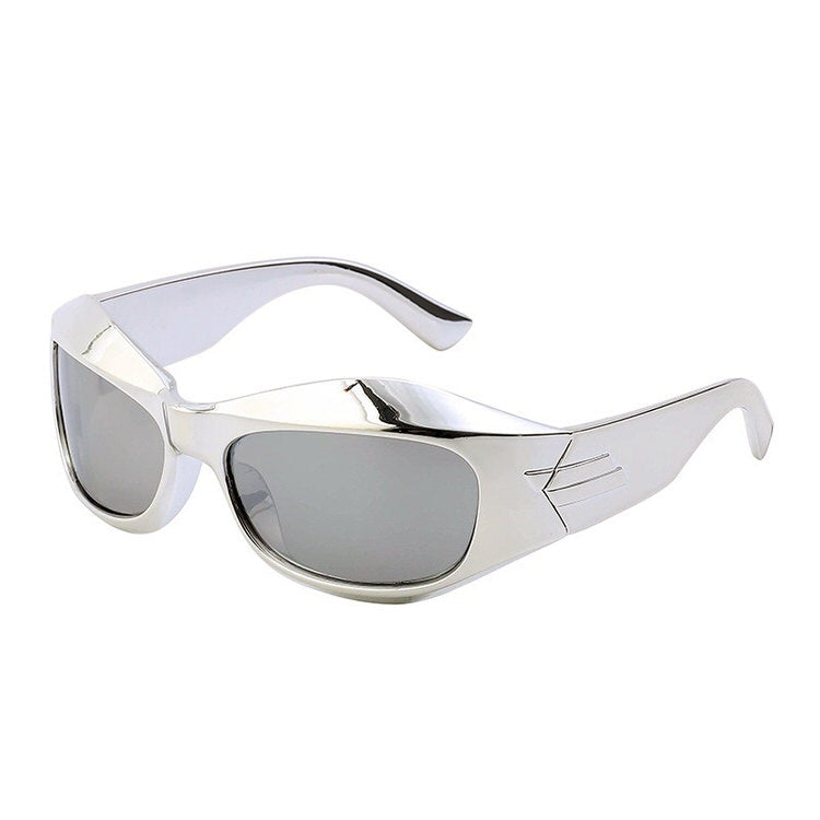 GRAY FRAMED SUNGLASSES WITH DARK LENSES