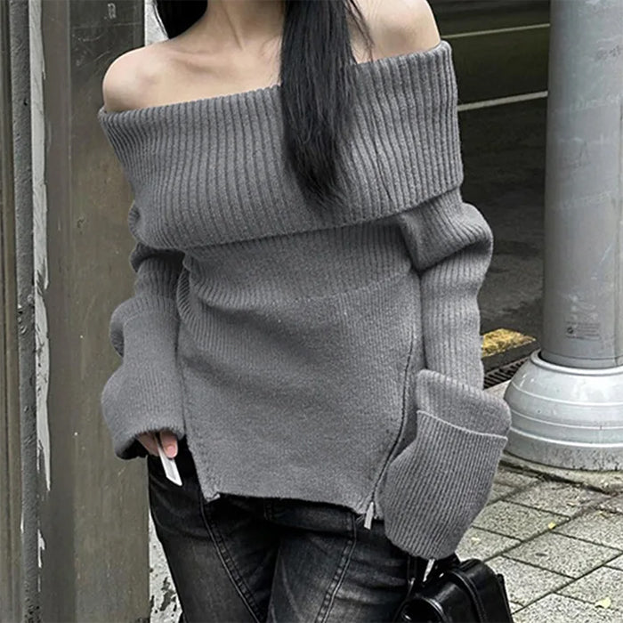 GRAY OFF-THE-SHOULDER RIBBED SWEATER WITH ZIPPER DETAILS FOR WOMEN