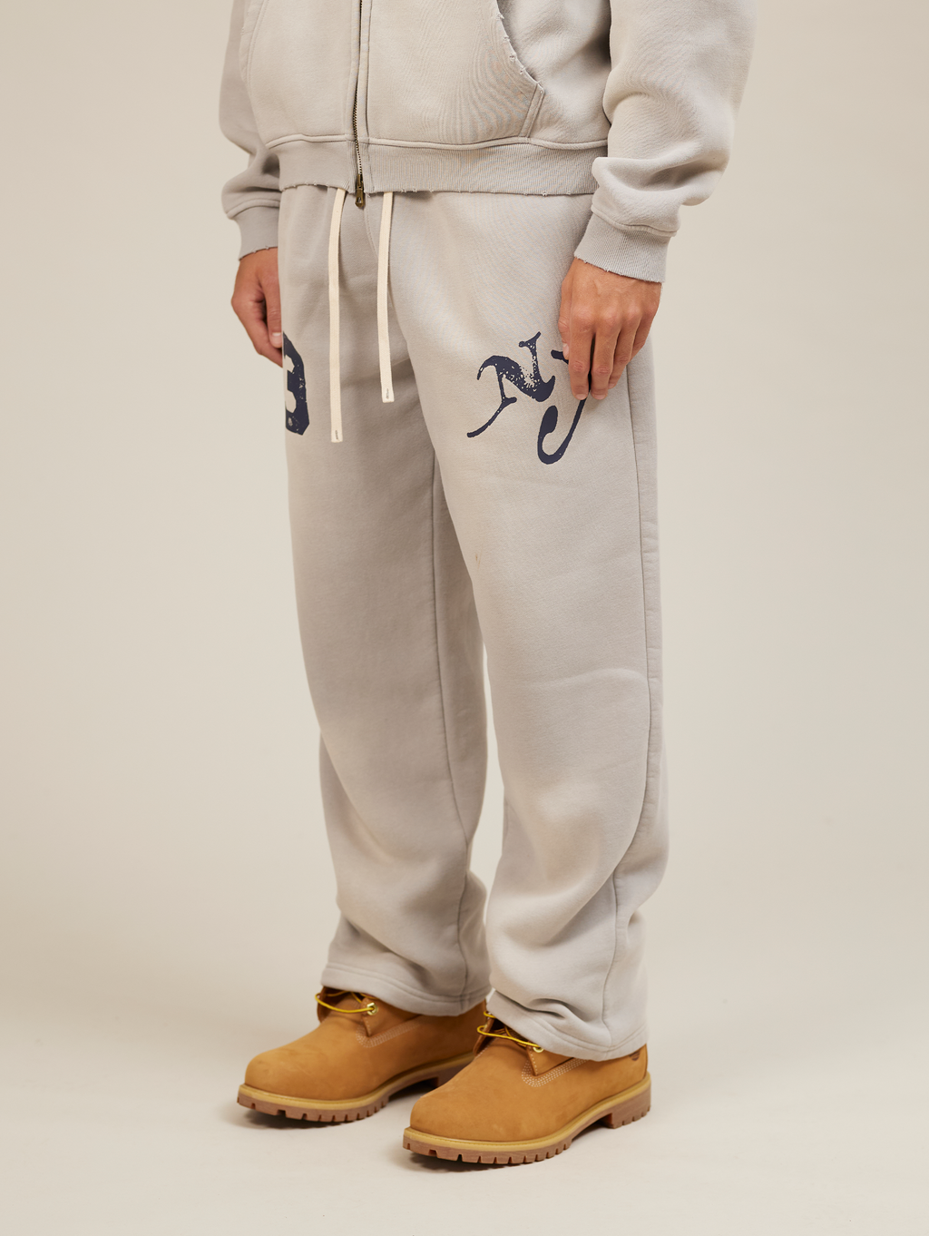 GRAY OVERSIZED COTTON SWEATPANTS WITH DRAWSTRING IN LIGHT GREY