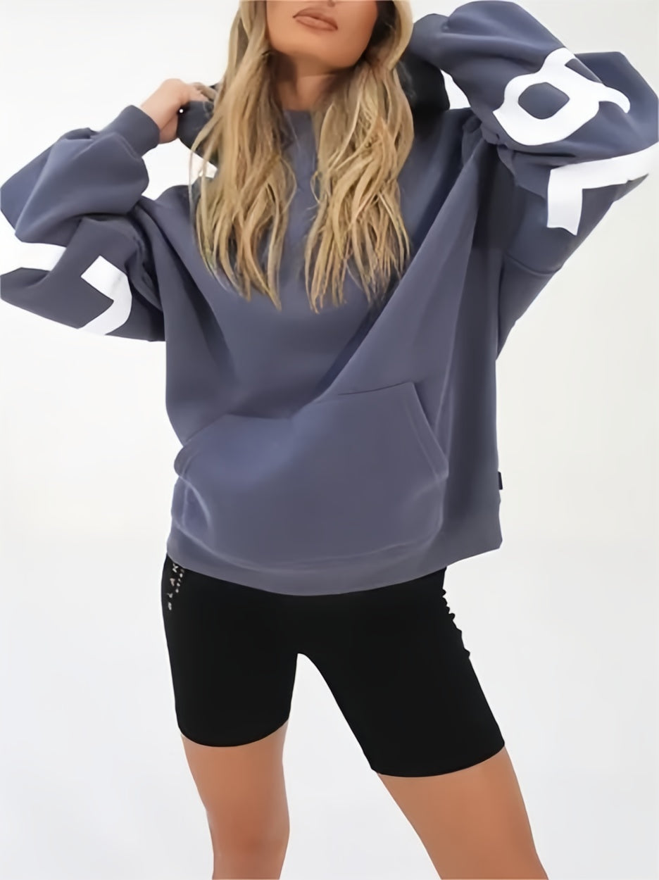 GRAY OVERSIZED HOODIE WITH EYE-CATCHING LETTER PRINT