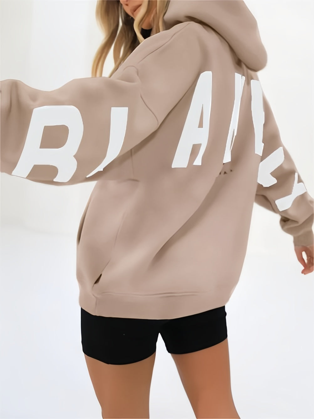 GRAY OVERSIZED HOODIE WITH EYE-CATCHING LETTER PRINT