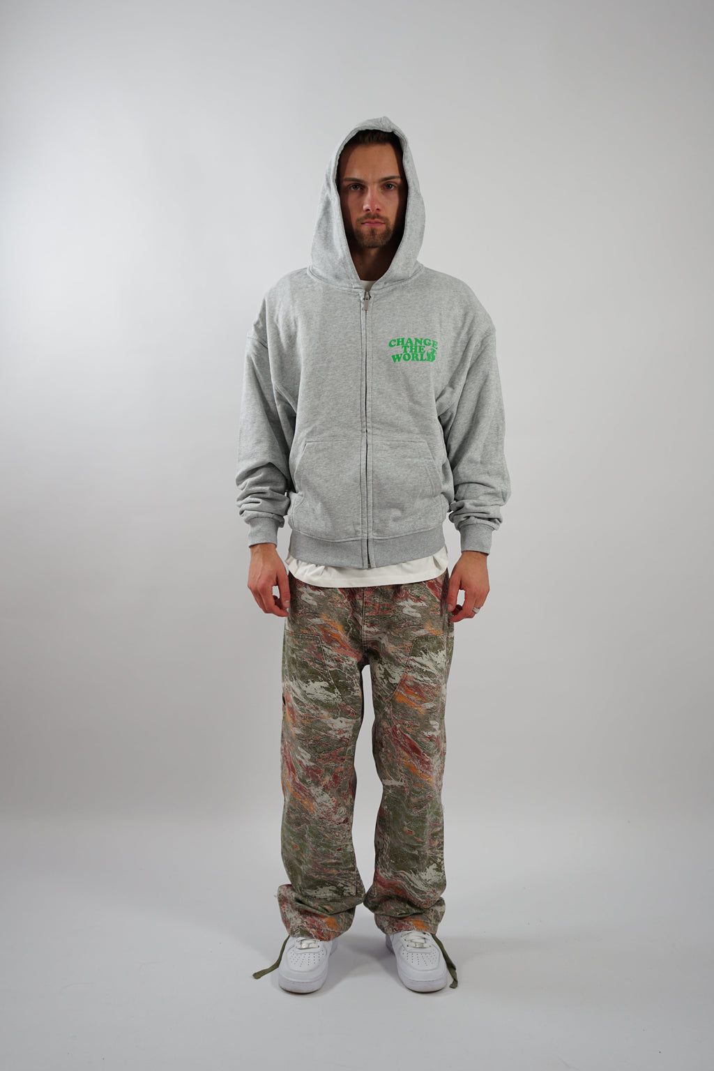 GRAY OVERSIZED ZIPPER HOODIE FOR COMFORT AND STYLE