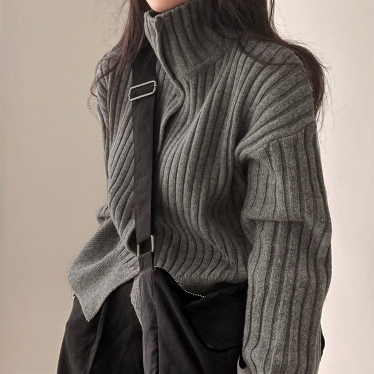 GRAY RIBBED TURTLENECK SWEATER FOR WOMEN