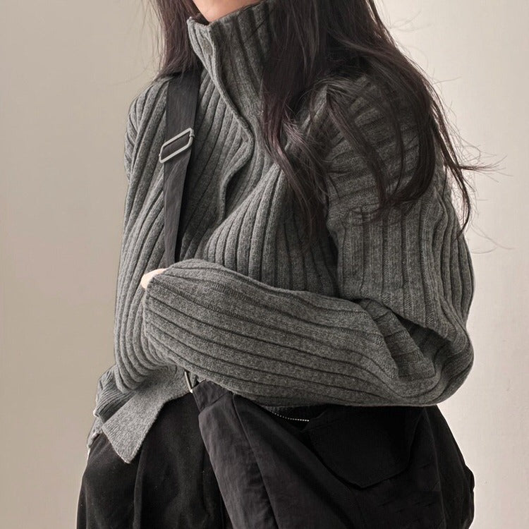 GRAY RIBBED TURTLENECK SWEATER FOR WOMEN