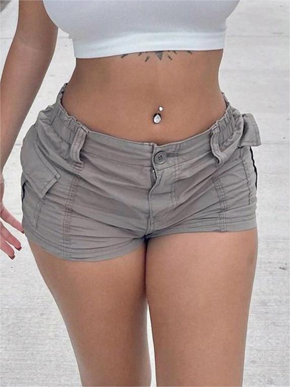 GRAY VINTAGE CARGO SHORTS EFFORTLESSLY STYLISH