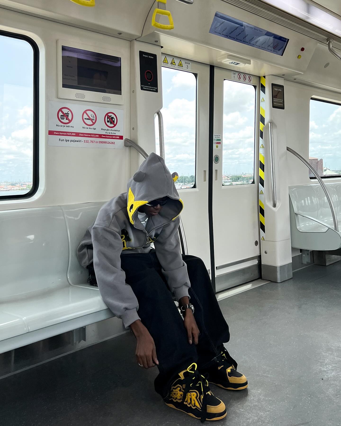 GRAY ZIP-UP HOODIE WITH STAR ACCENTS AND HOOD EARS TRENDY HOODED PULLOVER