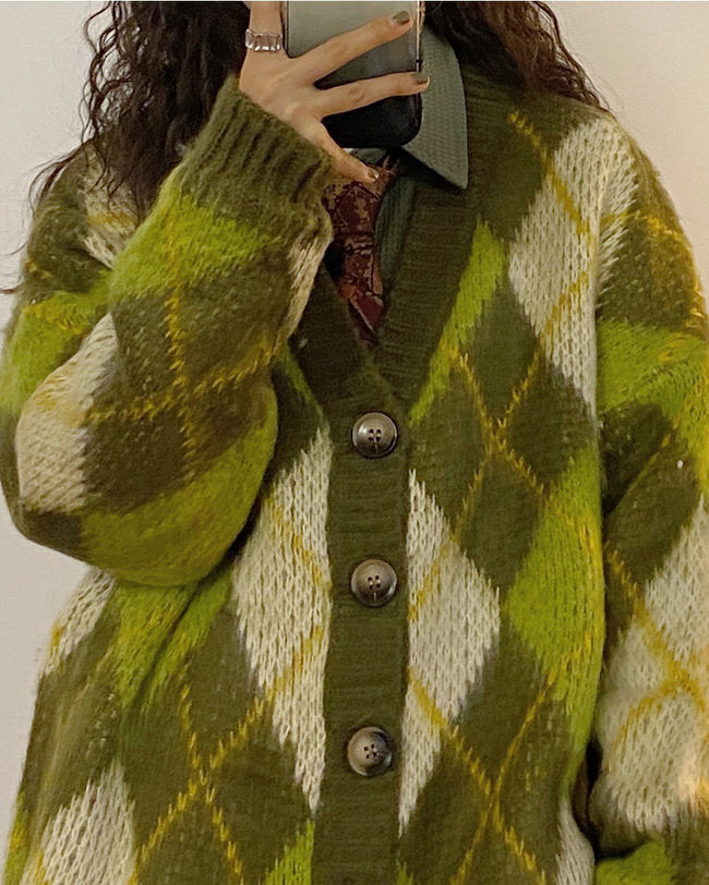 GREEN AND WHITE ARGYLE CARDIGAN SWEATER FOR WOMEN