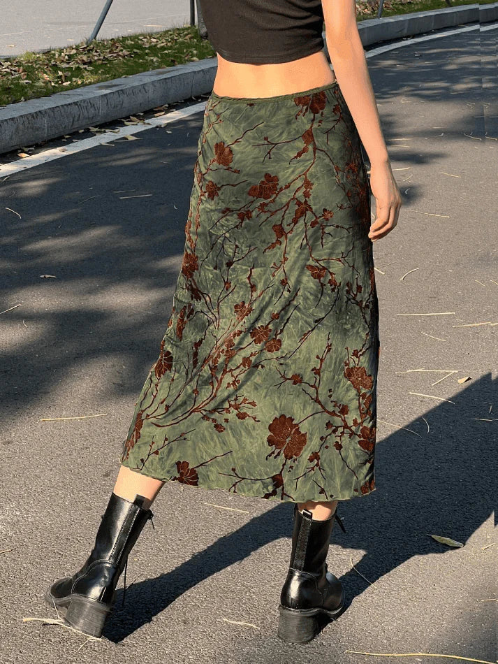 GREEN FLORAL VINTAGE MIDI SKIRT - ELEGANT MIDI SKIRT DESIGN