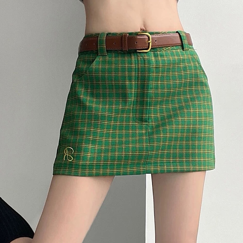 GREEN PLAID SKIRT: PREPPY SOFT GREEN CHECKERED SKIRT