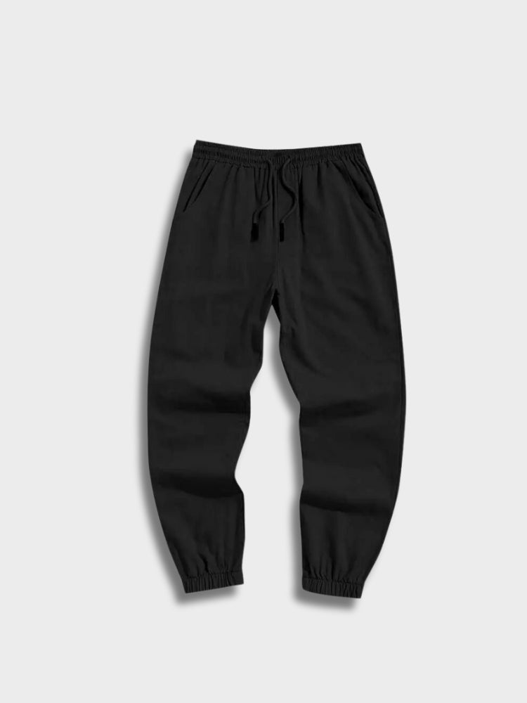 GREEN RELAX SET WITH BLACK SWEATPANTS FOR MOUNTAIN VALLEY ADVENTURES