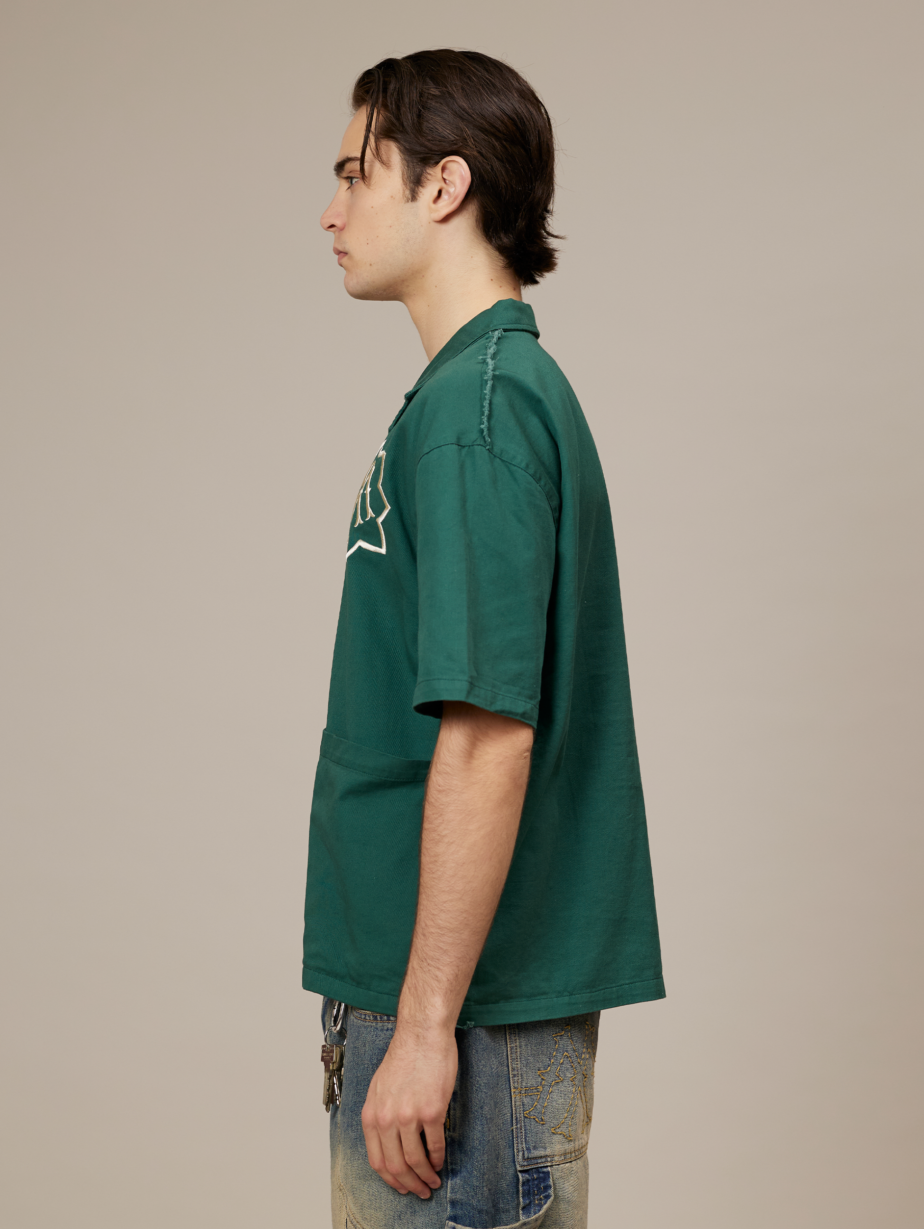 GREEN SHORT-SLEEVED BUTTON-DOWN SHIRT WITH SUPERIOR EMBROIDERY