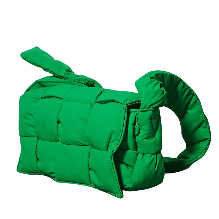 GREEN WOVEN HANDBAG WITH RECTANGULAR PADDED CROSSBODY STRAP