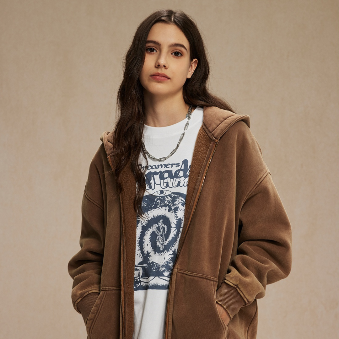 GREEN ZIP HOODIE IN OVERSIZED FIT FOR PREMIUM COMFORT AND STYLE