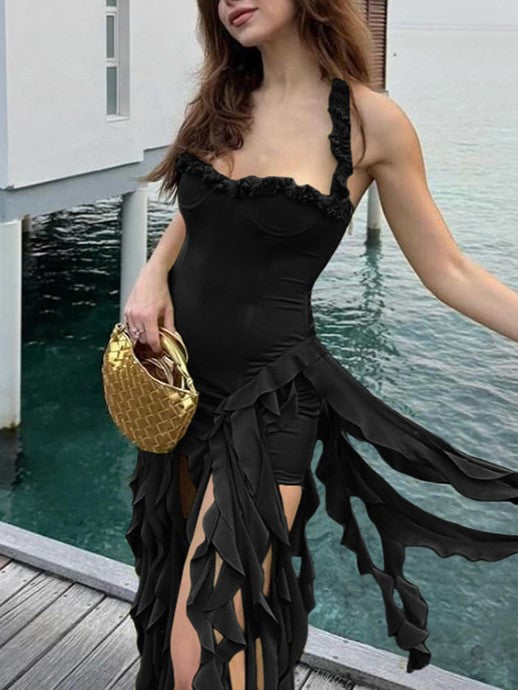 HALTER DRESS WITH LEAF FRINGE AND IRREGULAR HEM DESIGN