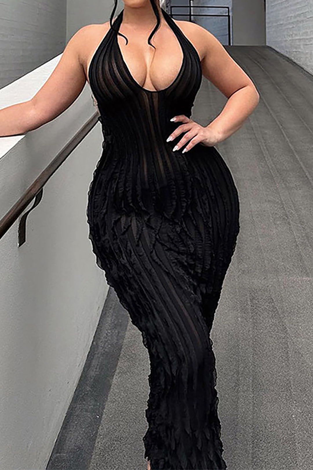 HALTER DRESS WITH RUFFLED HALTER NECK DETAIL