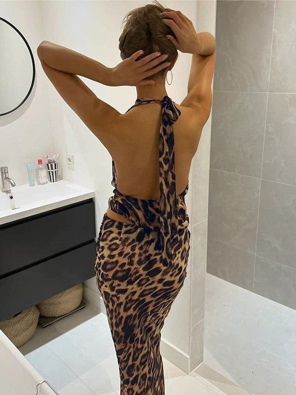 HALTER TOP AND MINI SKIRT SET WITH BOLD LEOPARD PRINT DESIGN