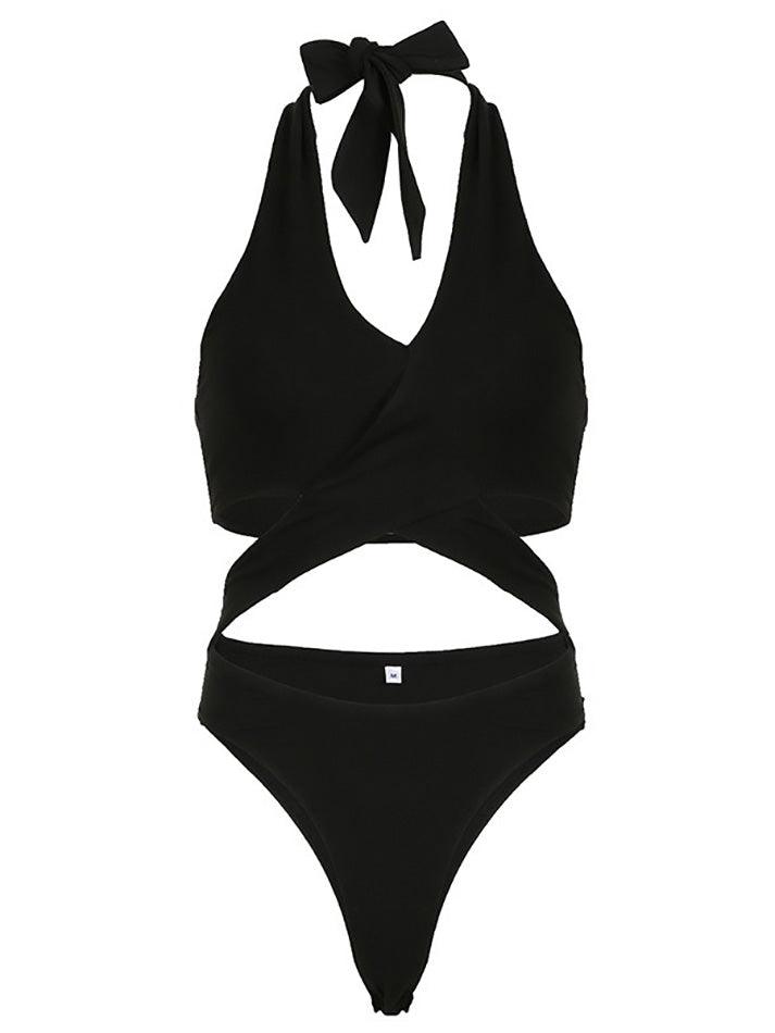 HALTER TOP AND MINI SKIRT SET WITH SLIM FIT DESIGN