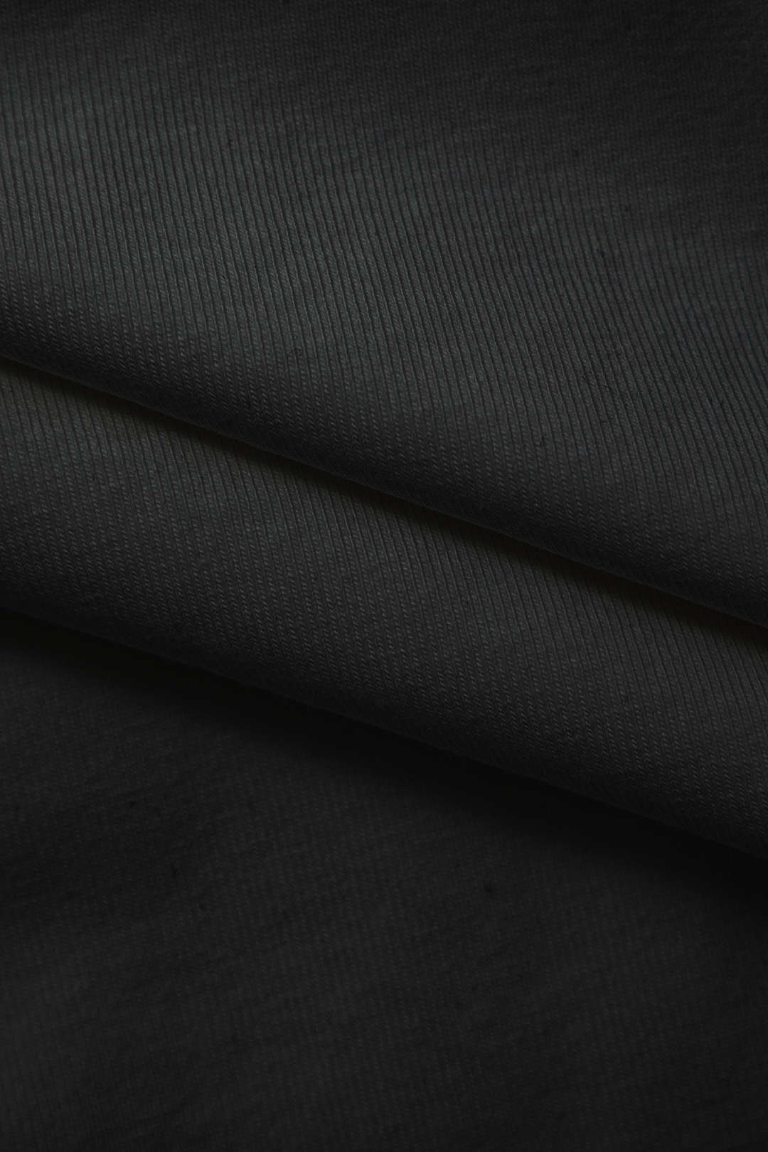 HALTER TOP WHITE COTTON BLEND TANK FOR VERSATILE STYLING