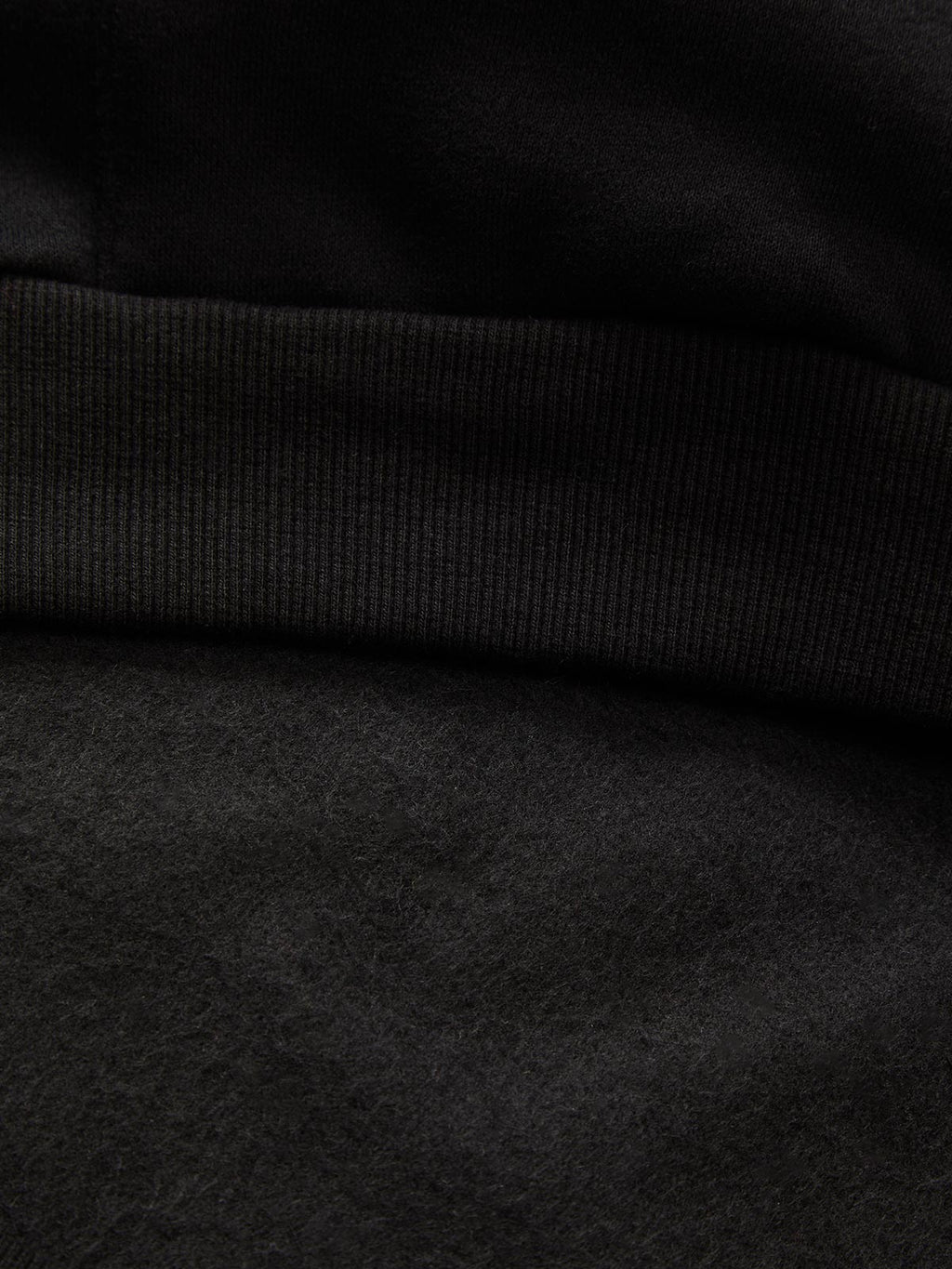 HOODED LONG SLEEVE HOODIE AND SWEATPANTS SET IN BLACK