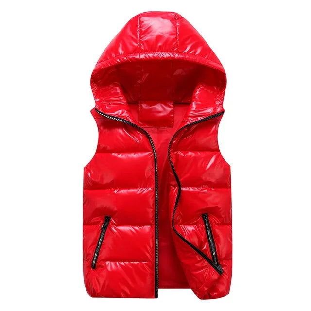 HOODED PUFFER VEST - SLEEVELESS PUFFY JACKET IN SHINY BLACK