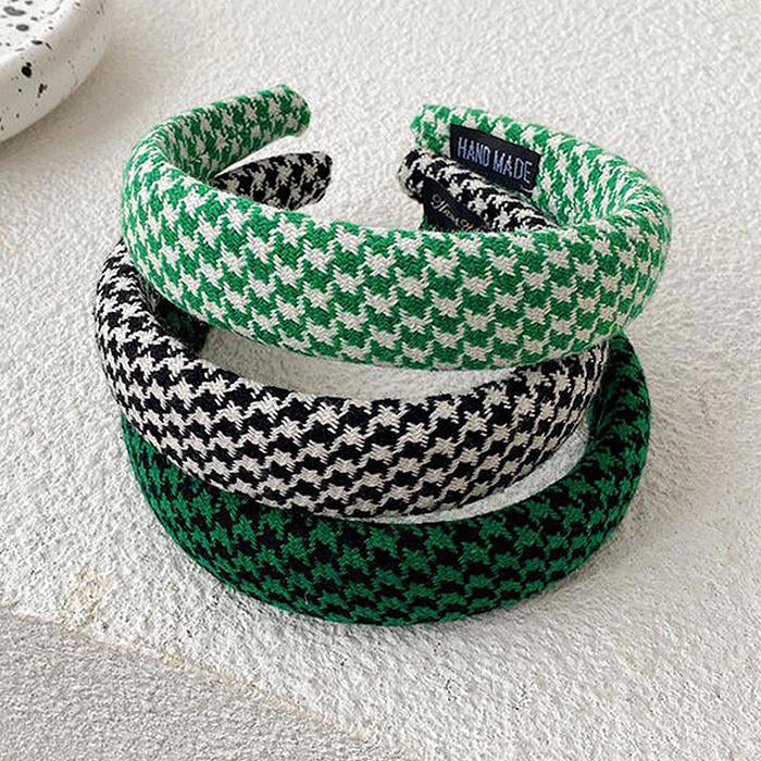 HOUNDSTOOTH PATTERNED HEADBANDS SET OF TWO FASHION ACCESSORIES