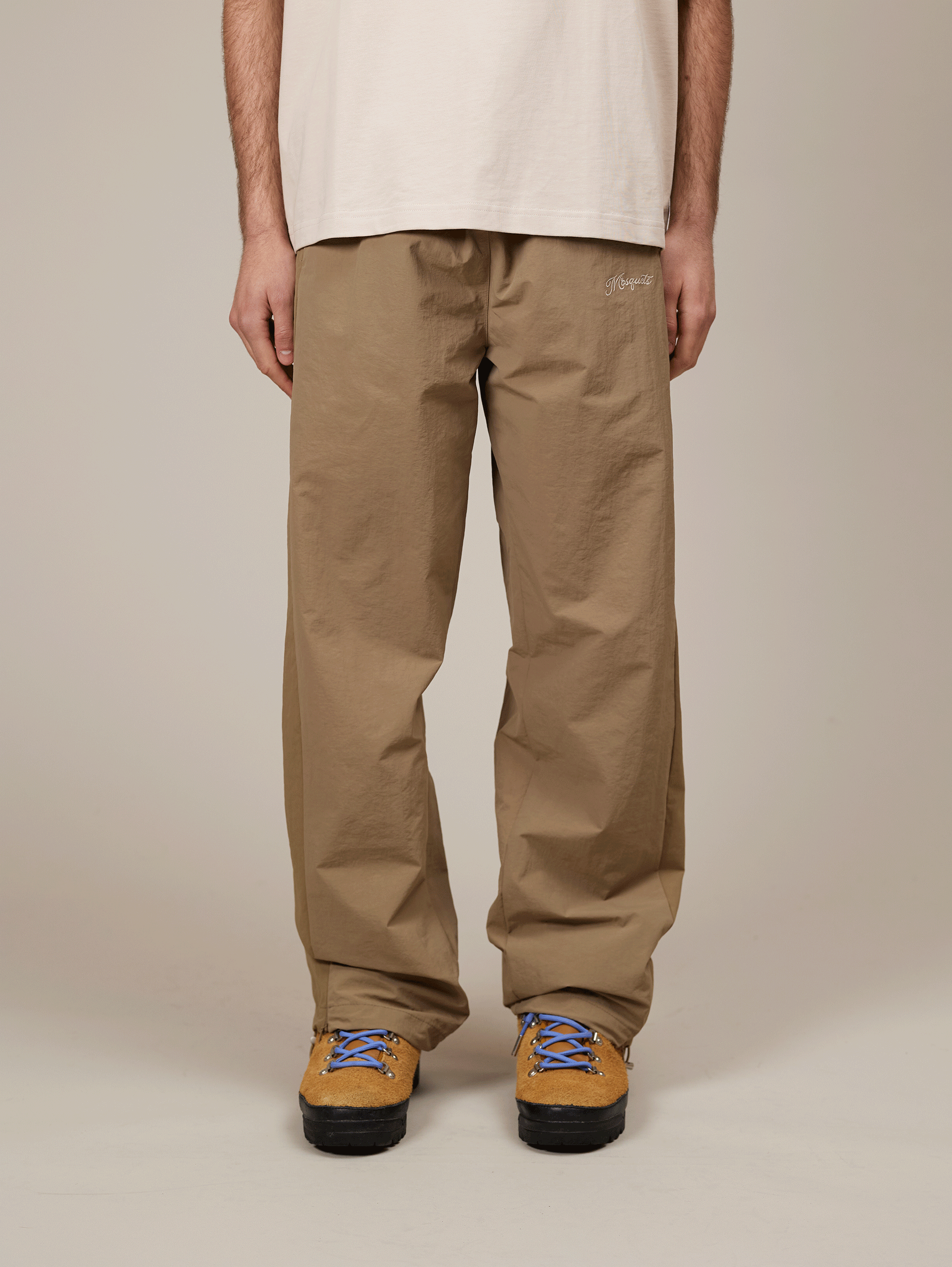 KHAKI TRACK PANTS WITH BEIGE CONTRAST CRINKLE DETAIL