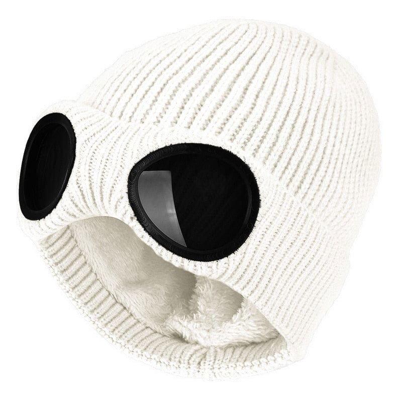 KNIT BEANIE WITH GOGGLES MUST-HAVE ACCESSORY FOR HANDS-FREE STYLE