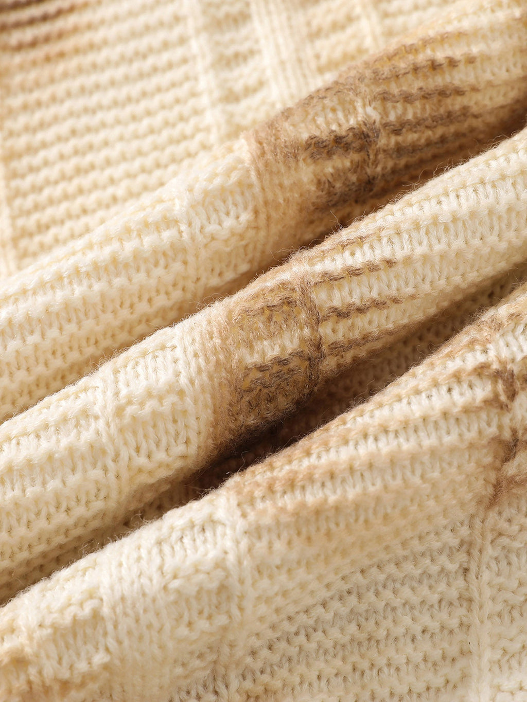 KNITTED LONG SLEEVE SWEATER WITH BEIGE AND BROWN PATTERNED DESIGN