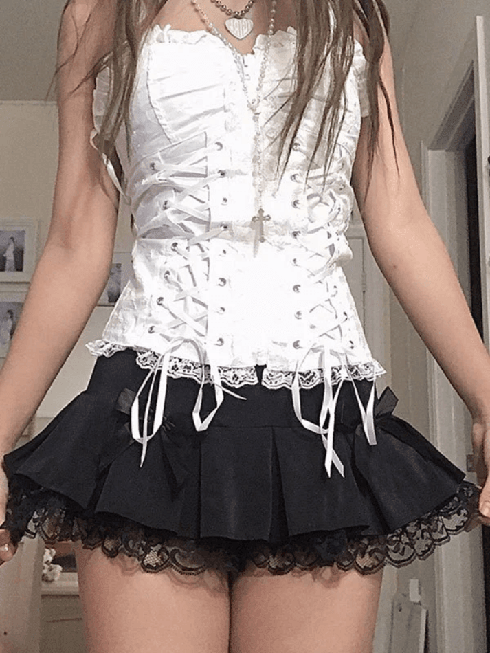 LACE TRIMMED MINI SKIRT WITH BOWS AND LACE TRIMMED HEM