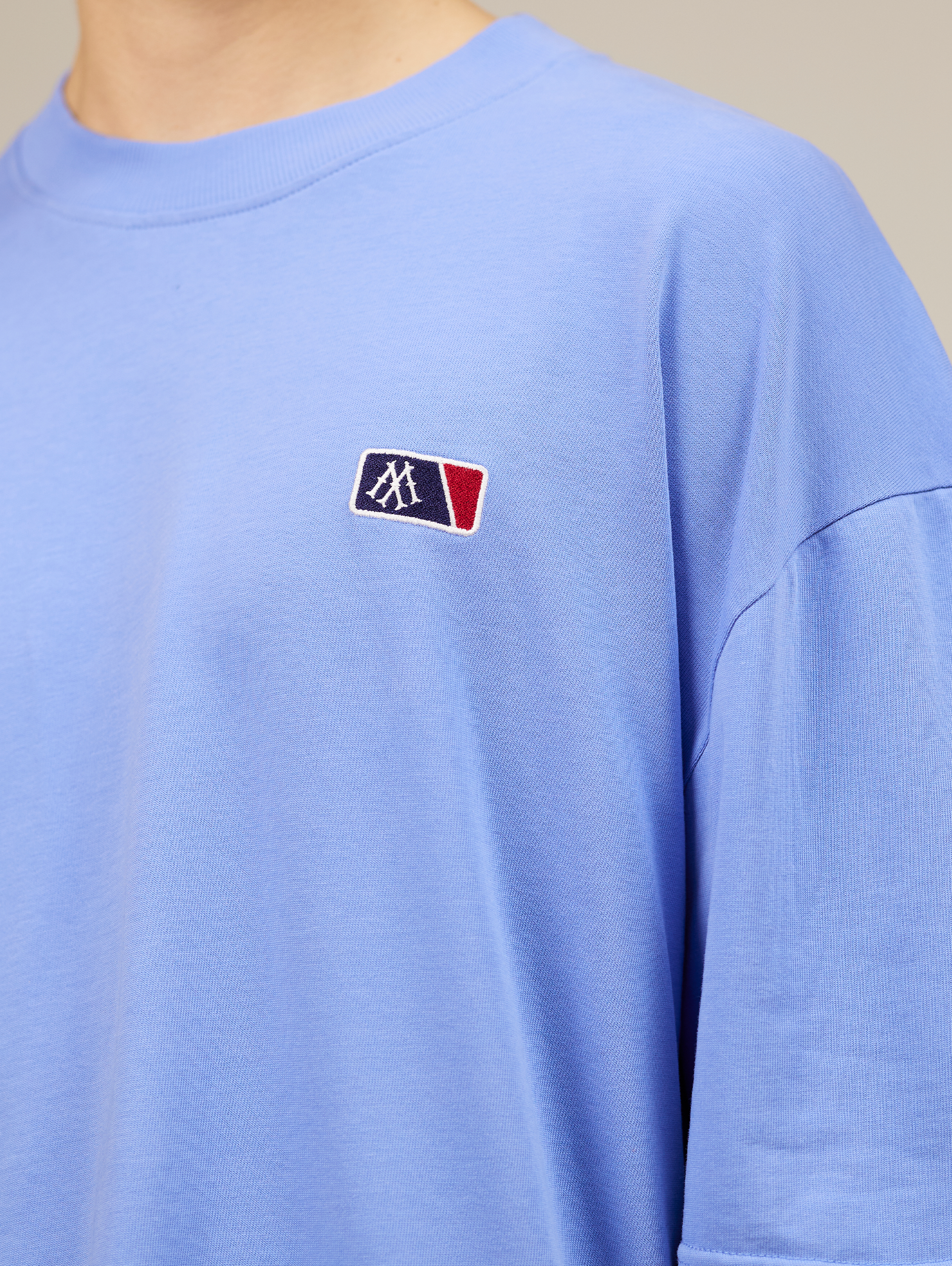 LAYERED LOOK T-SHIRT WITH SUPERIOR SCREEN PRINT DESIGN