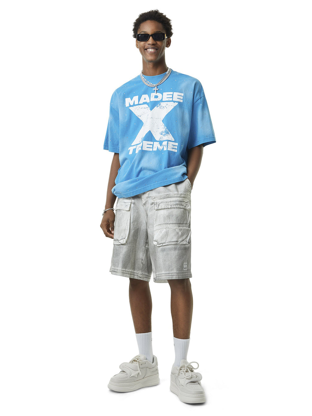 LIGHT BLUE GRAPHIC TEE SHORT SLEEVE LOOSE FIT DESIGN