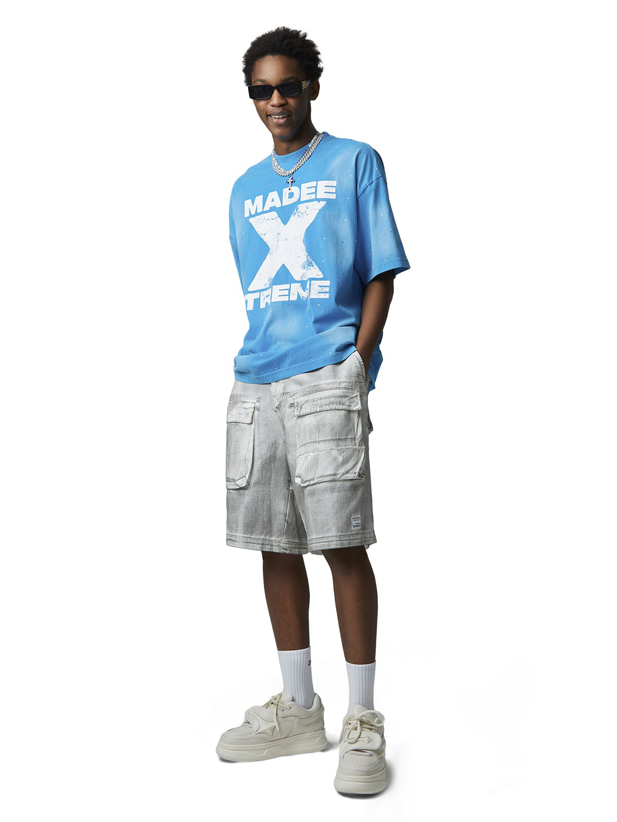 LIGHT BLUE GRAPHIC TEE SHORT SLEEVE LOOSE FIT DESIGN