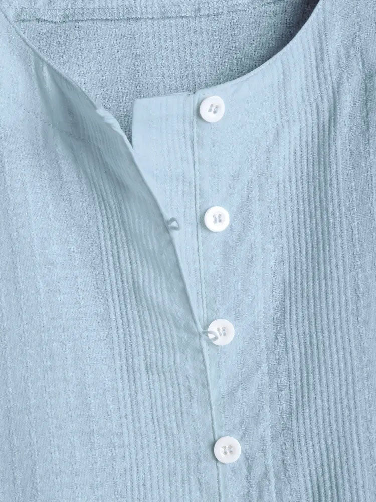 LIGHT BLUE LONG-SLEEVED HENLEY SHIRT FOR EFFORTLESS STYLE
