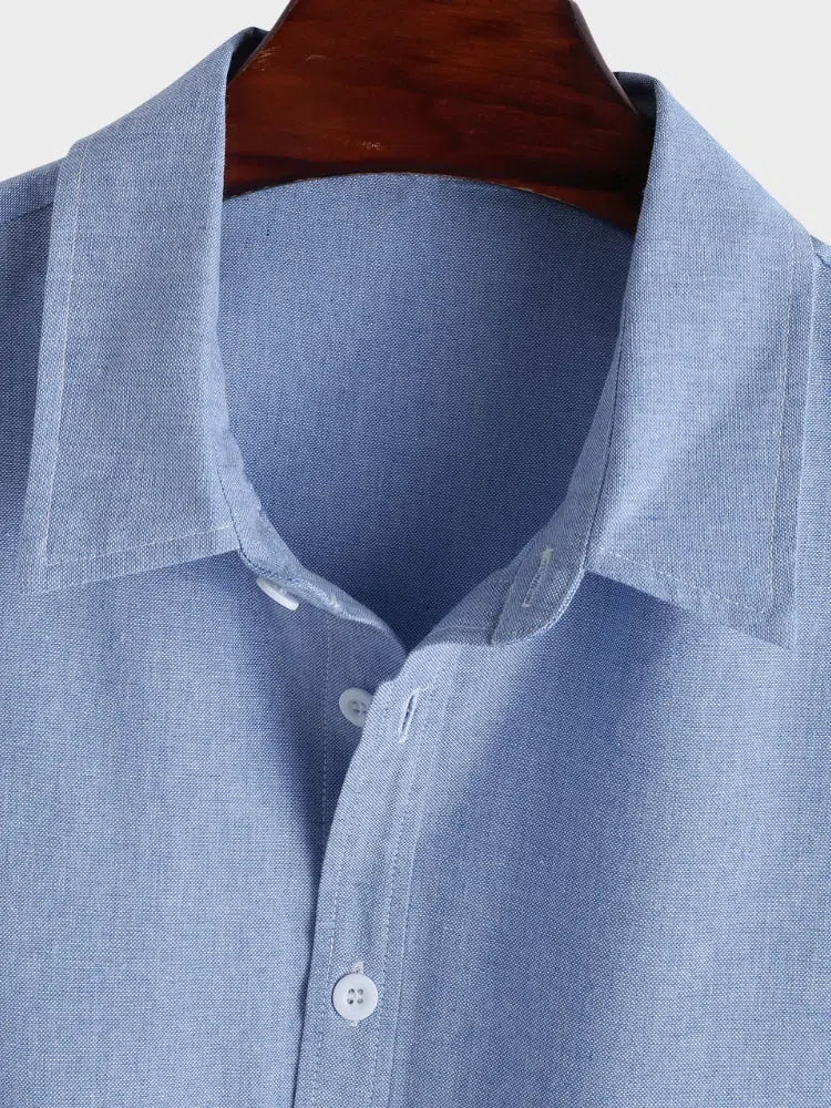 LIGHT BLUE SHORT-SLEEVED BUTTON-DOWN SHIRT FÜR JEDEN TAG CASUAL ELEGANCE