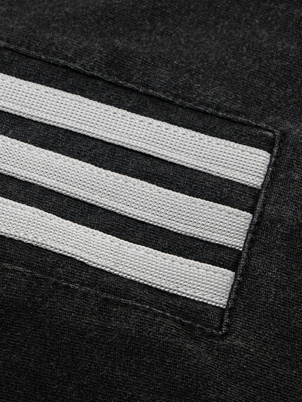 LIGHTWEIGHT JERSEY T-SHIRT WITH WHITE STRIPES AND TEXT