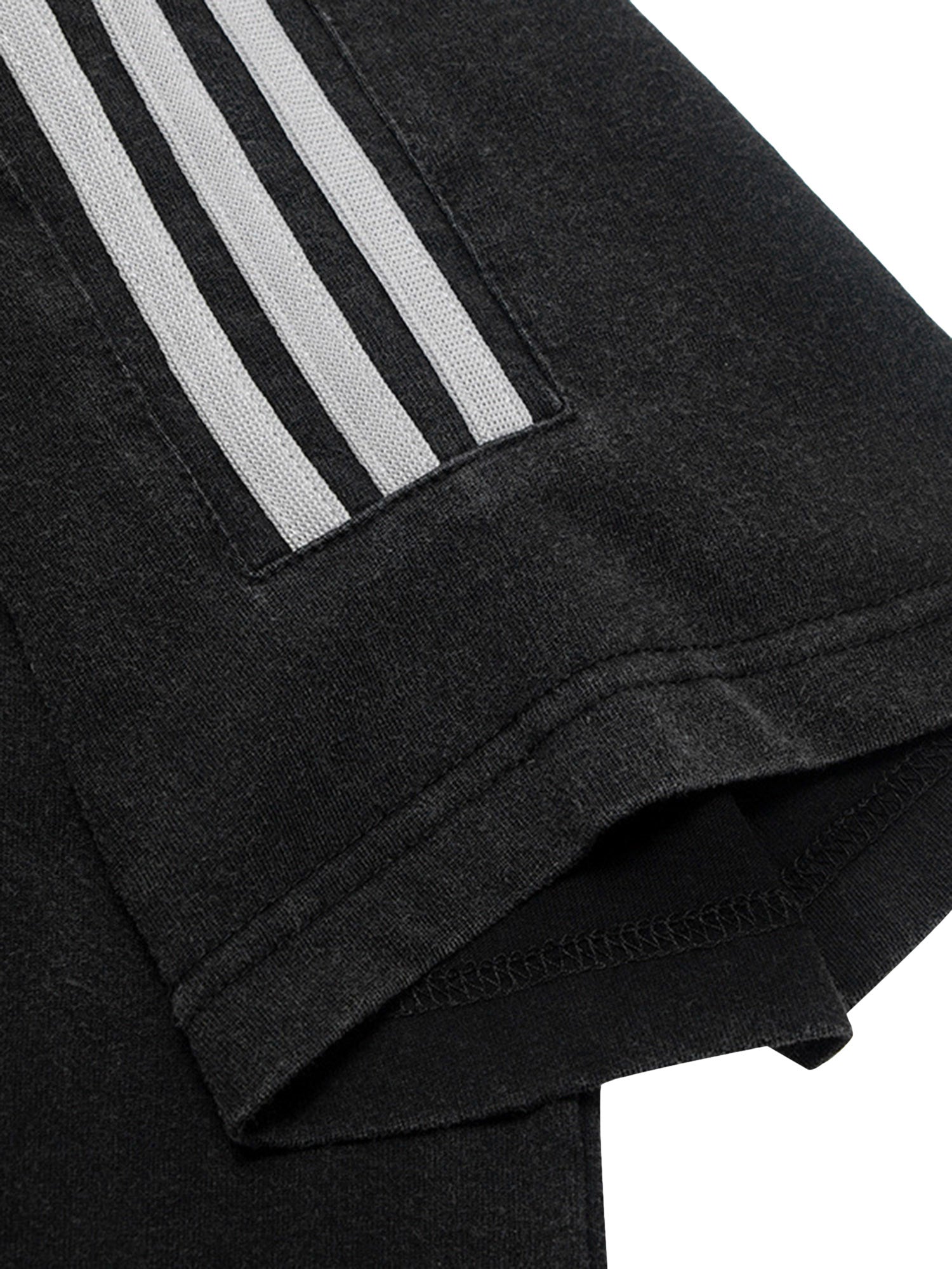 LIGHTWEIGHT JERSEY T-SHIRT WITH WHITE STRIPES AND TEXT