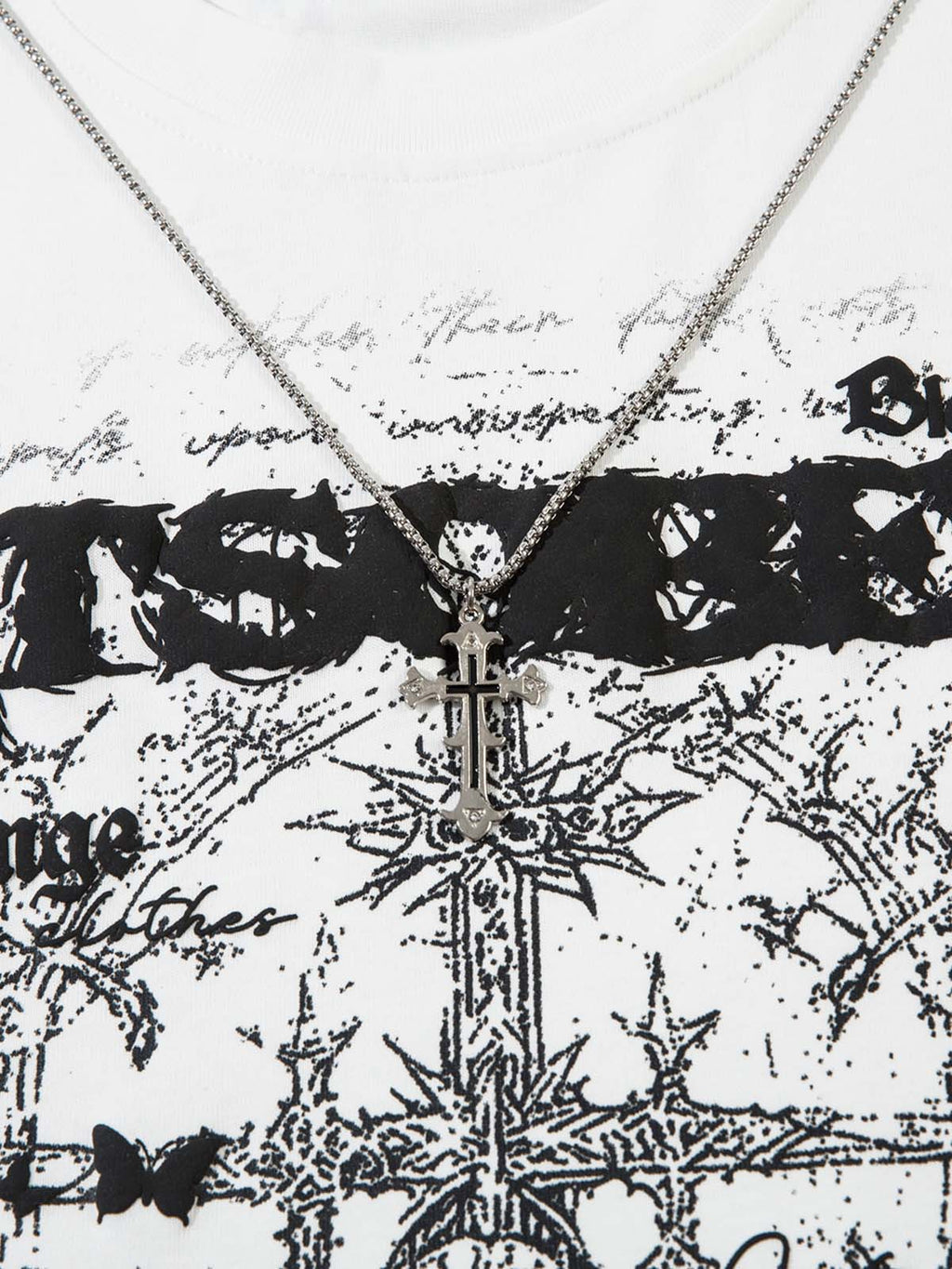 LONG SLEEVE GRAPHIC SHIRT WITH DRAWSTRING COLLAR IN WHITE AND BLACK