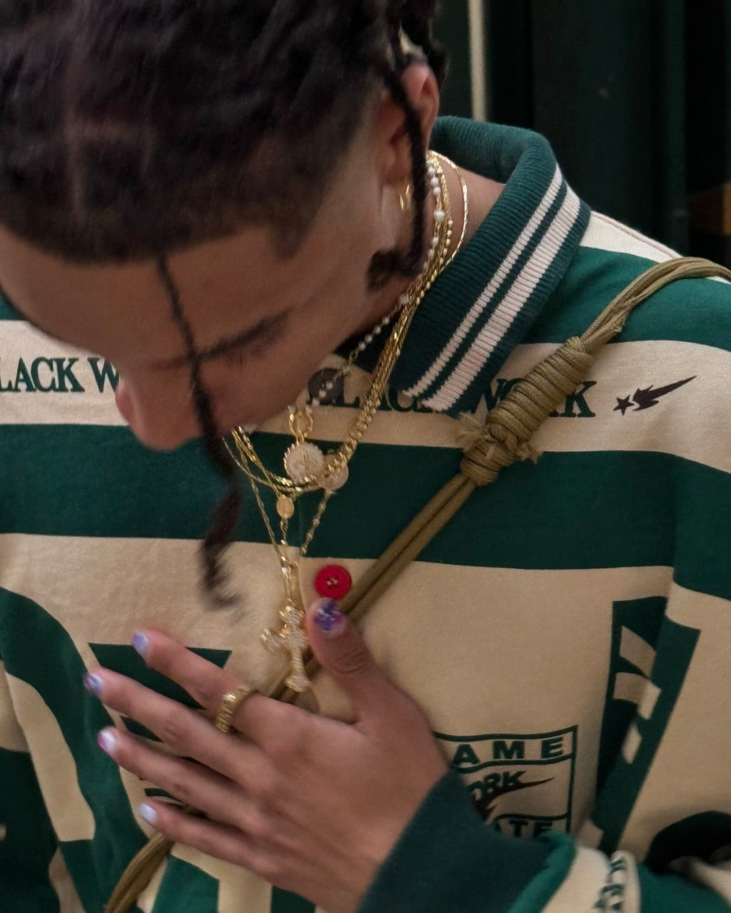 LONG-SLEEVED POLO SHIRT WITH GRAPHIC DESIGN - BLACK WORK GRAPHIC