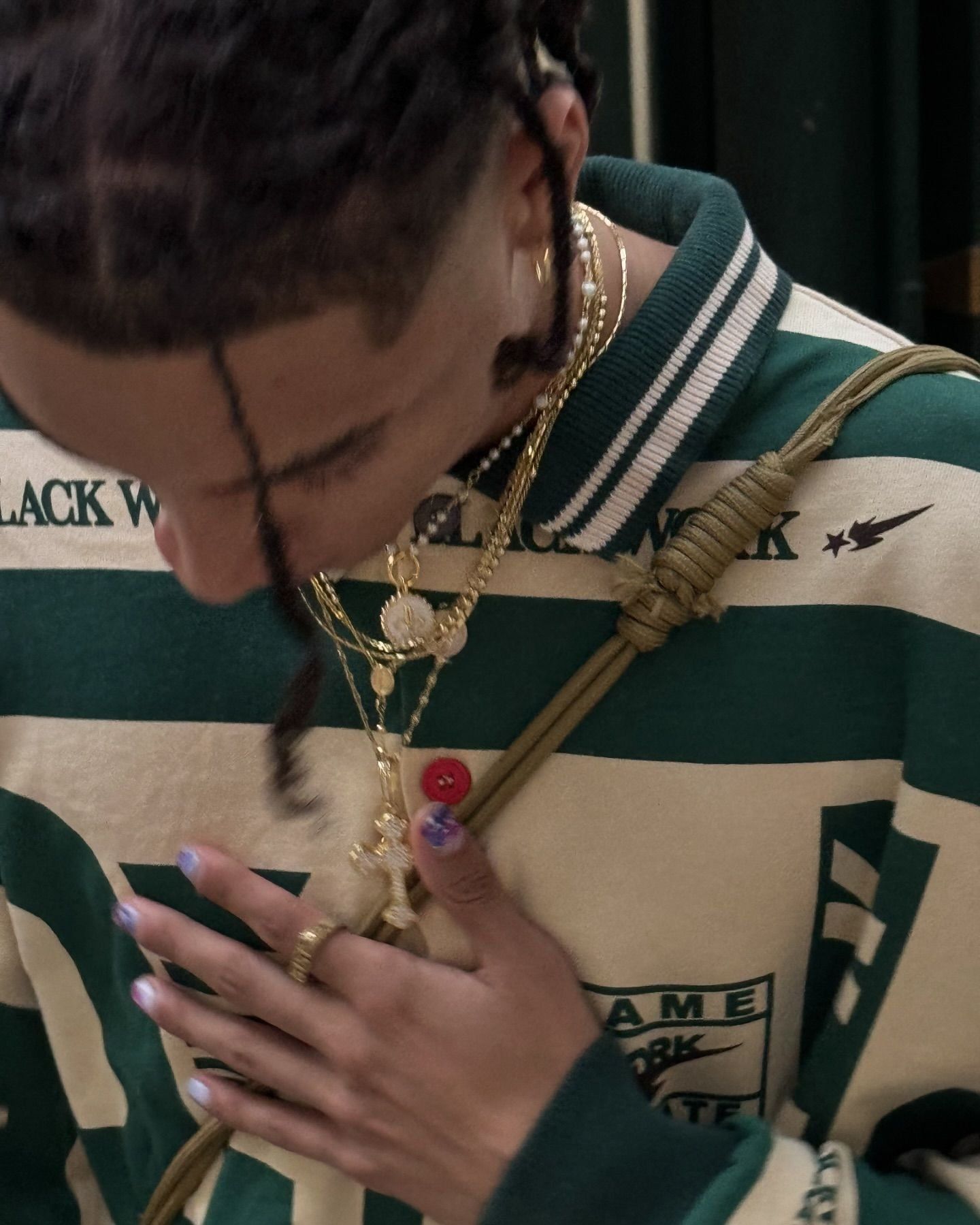 LONG-SLEEVED POLO SHIRT WITH GRAPHIC DESIGN - BLACK WORK GRAPHIC